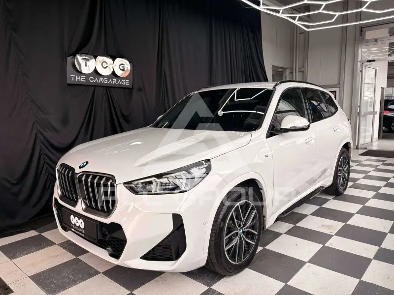 2023 BMW X1