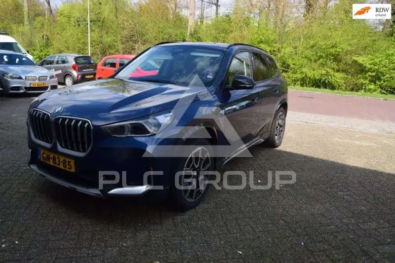 2023 BMW X1