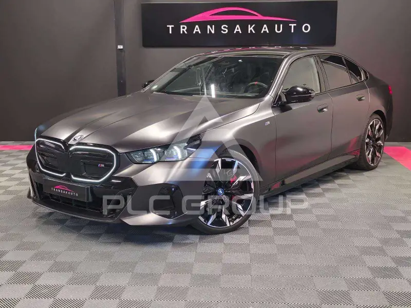 2023 BMW M6
