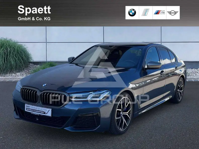 2023 BMW 550