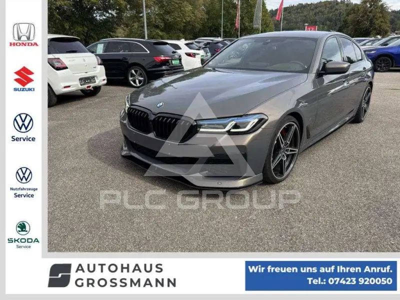 2023 BMW 550