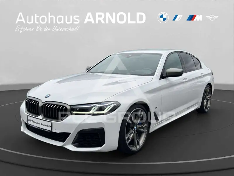 2023 BMW 550
