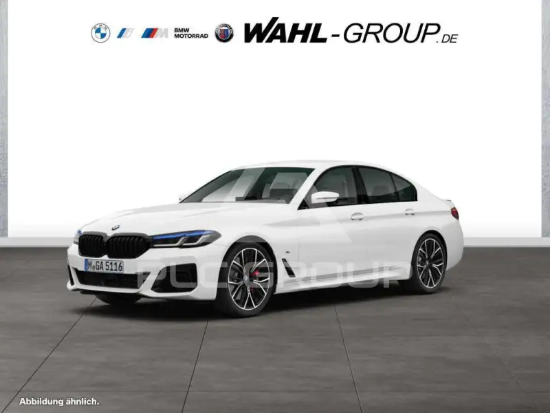 2023 BMW 550