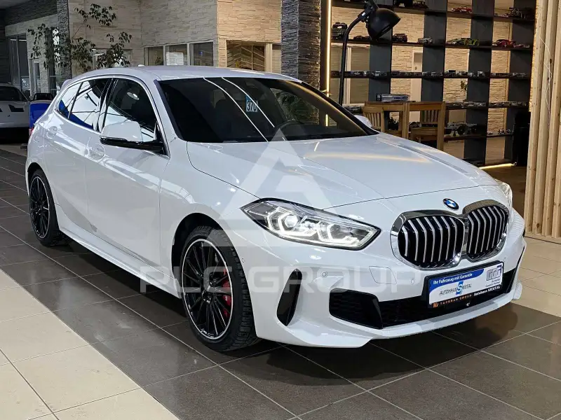 2023 BMW 128