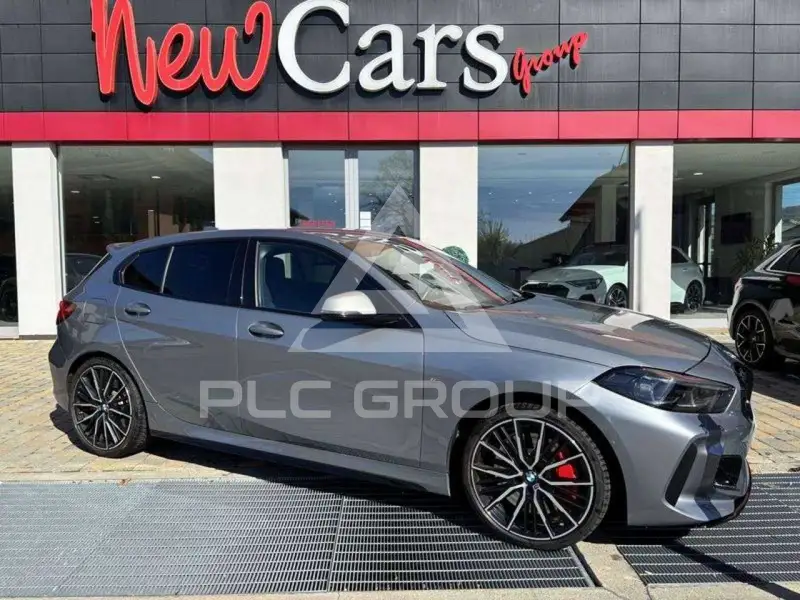 2023 BMW 135