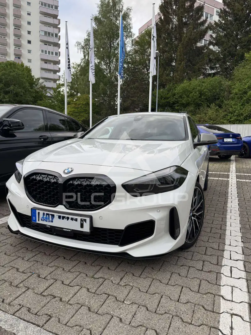 2023 BMW 135