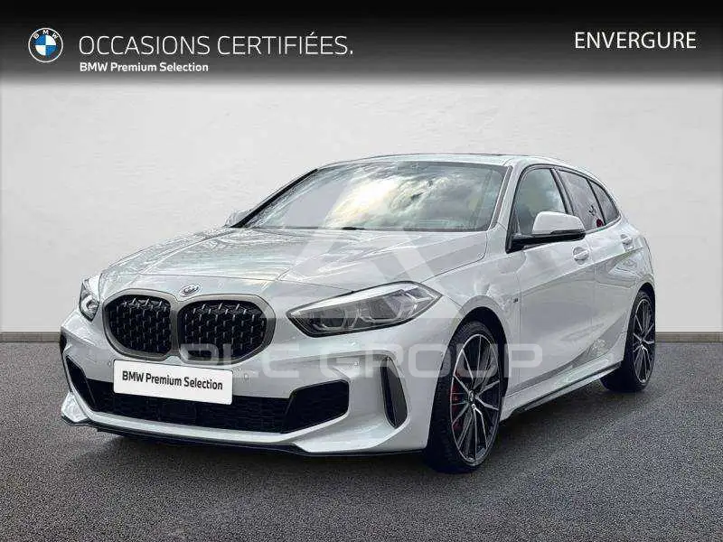 2023 BMW 135