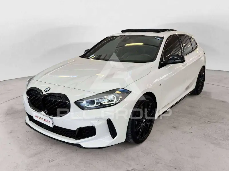 2023 BMW 135