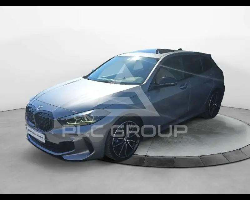2023 BMW 135