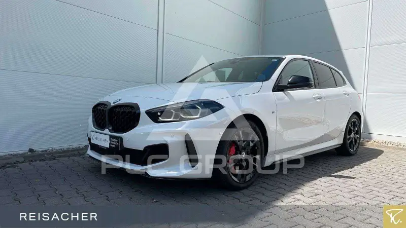 2023 BMW 135