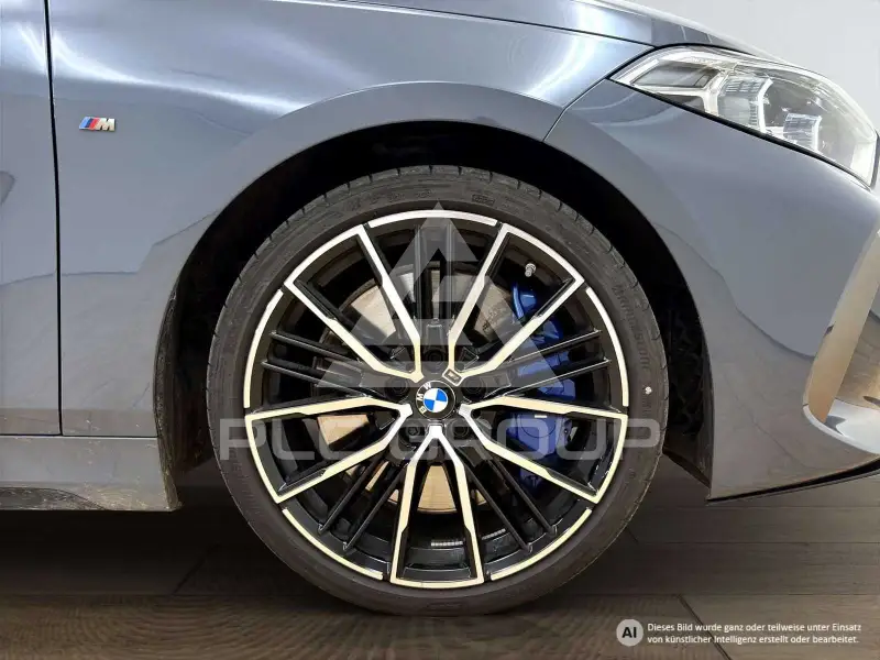 2023 BMW 135
