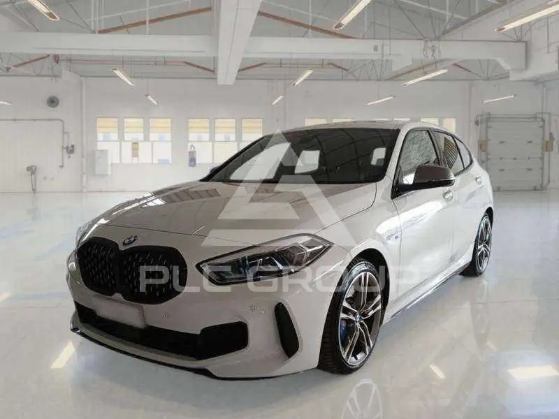 2023 BMW 135