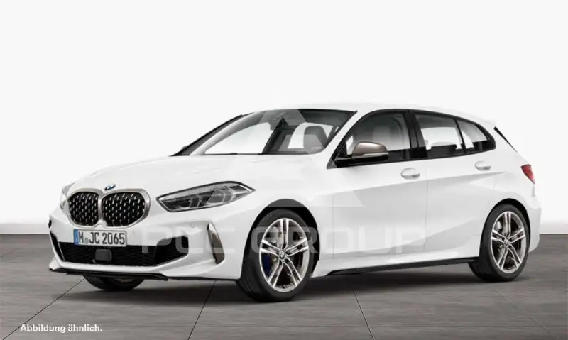 2023 BMW 135
