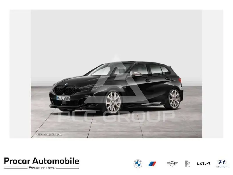 2023 BMW 135