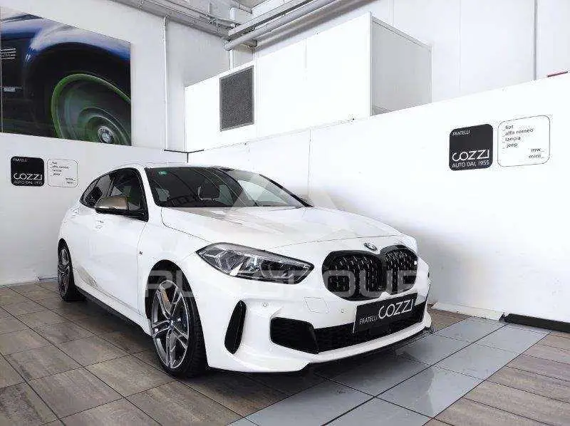 2023 BMW 135