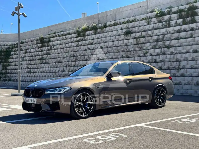 2023 BMW M5