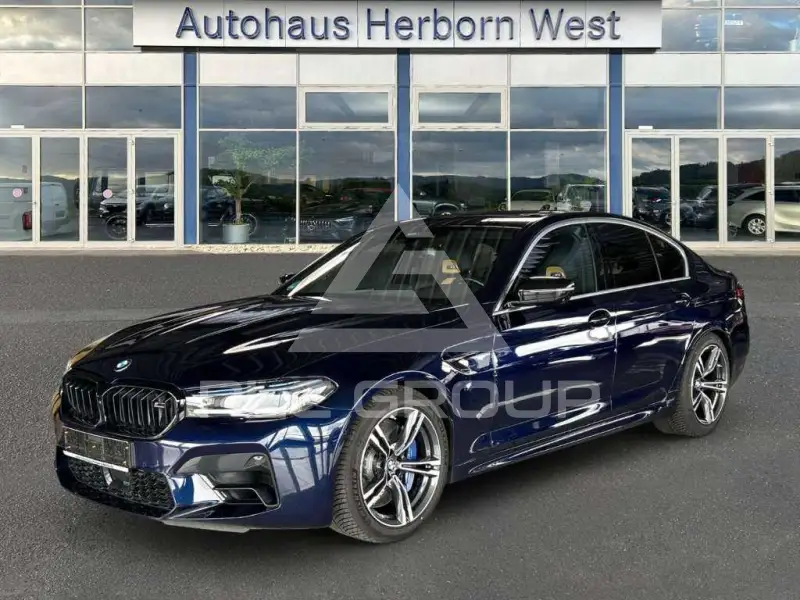2023 BMW M5