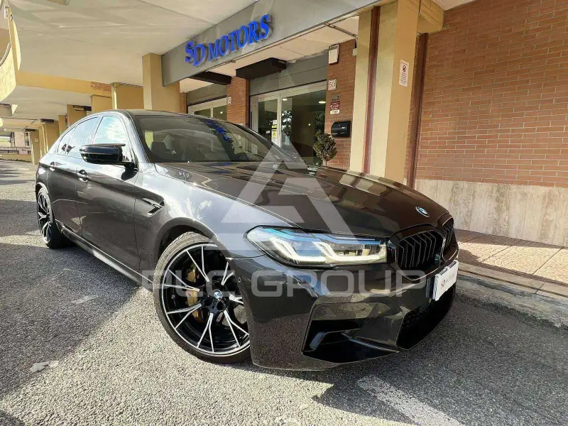 2023 BMW M5