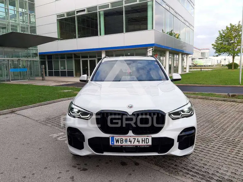 2023 BMW X5
