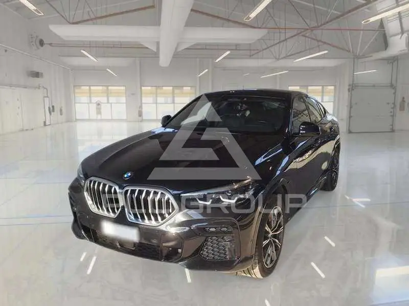 2023 BMW X6