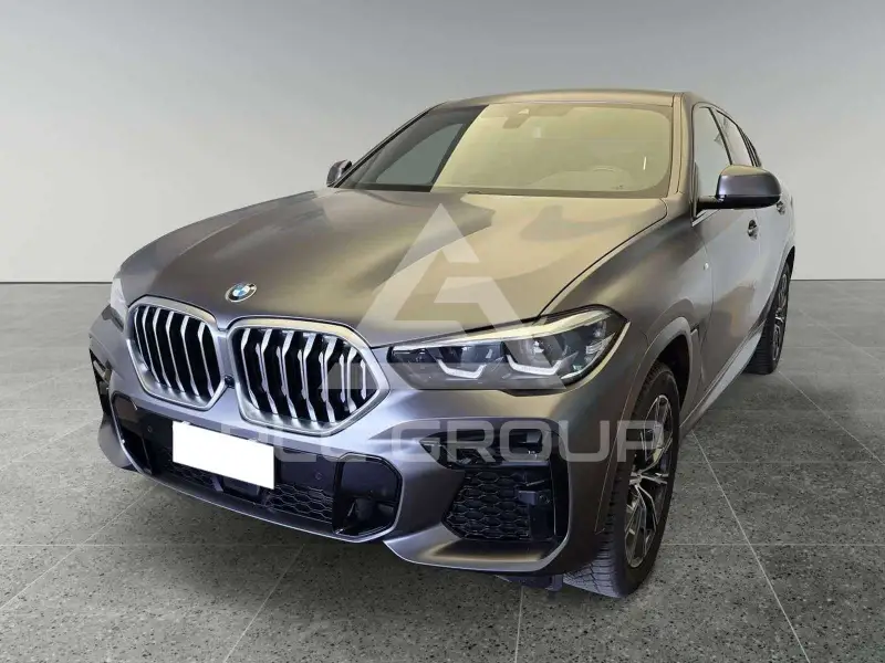 2023 BMW X6