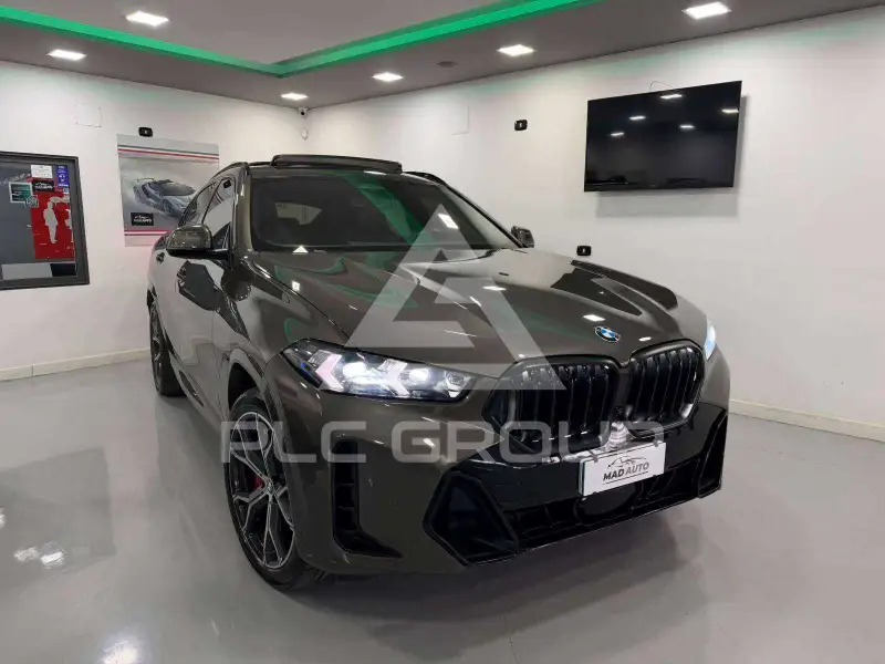 2023 BMW X6