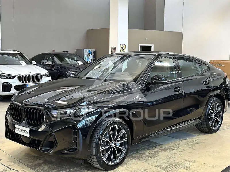 2023 BMW X6