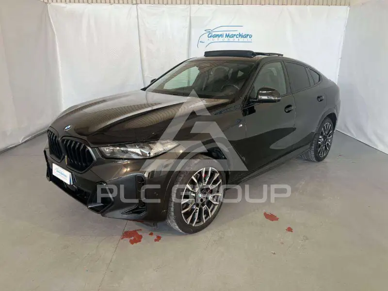 2023 BMW X6