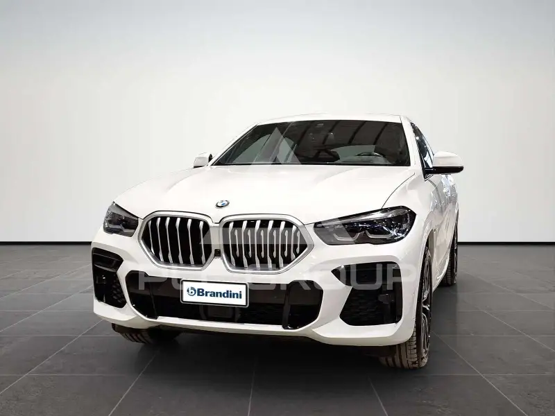 2023 BMW X6