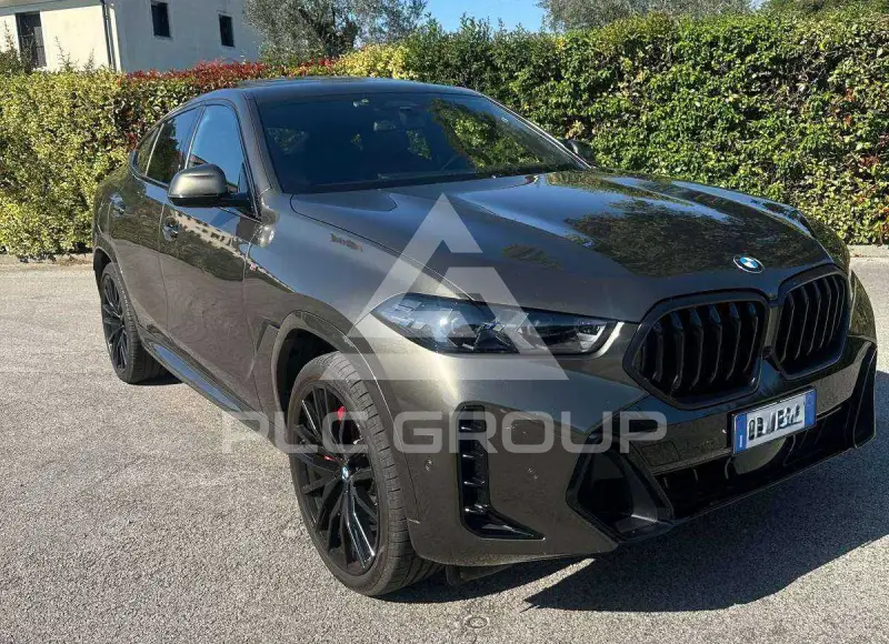 2023 BMW X6