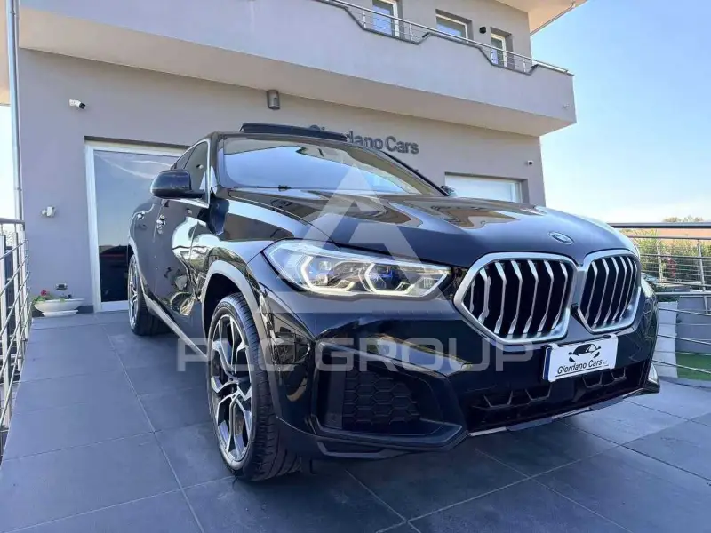 2023 BMW X6