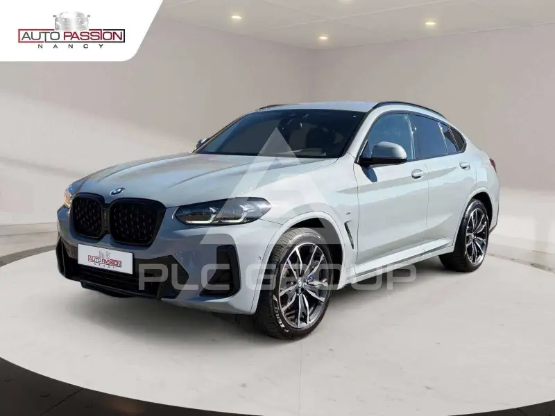 2023 BMW X4