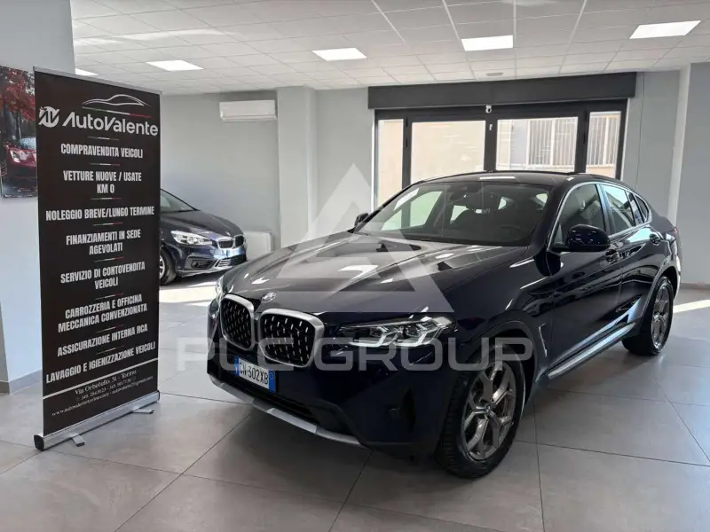 2023 BMW X4