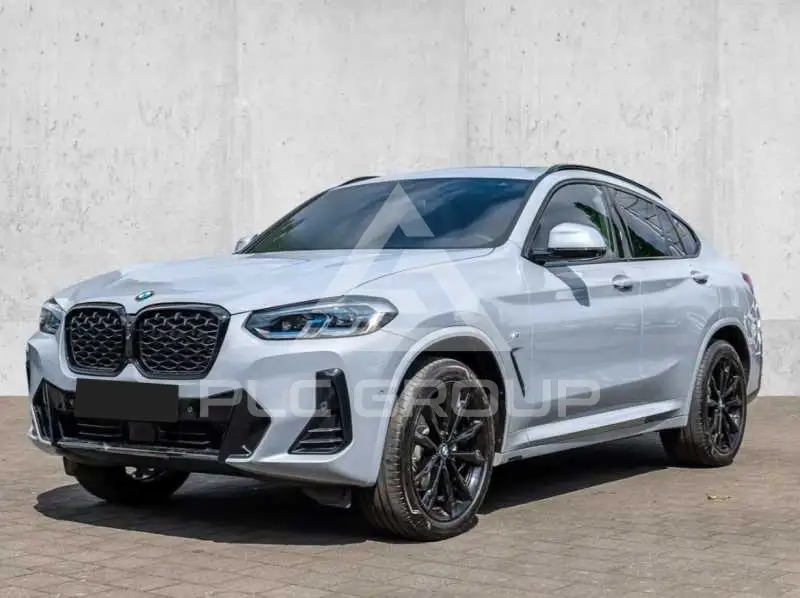 2023 BMW X4