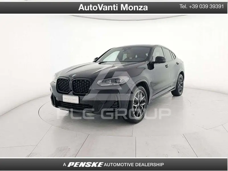 2023 BMW X4