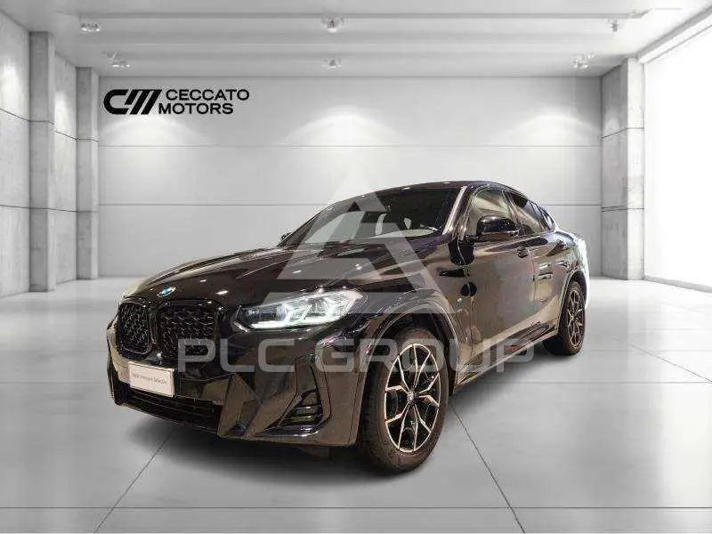 2023 BMW X4