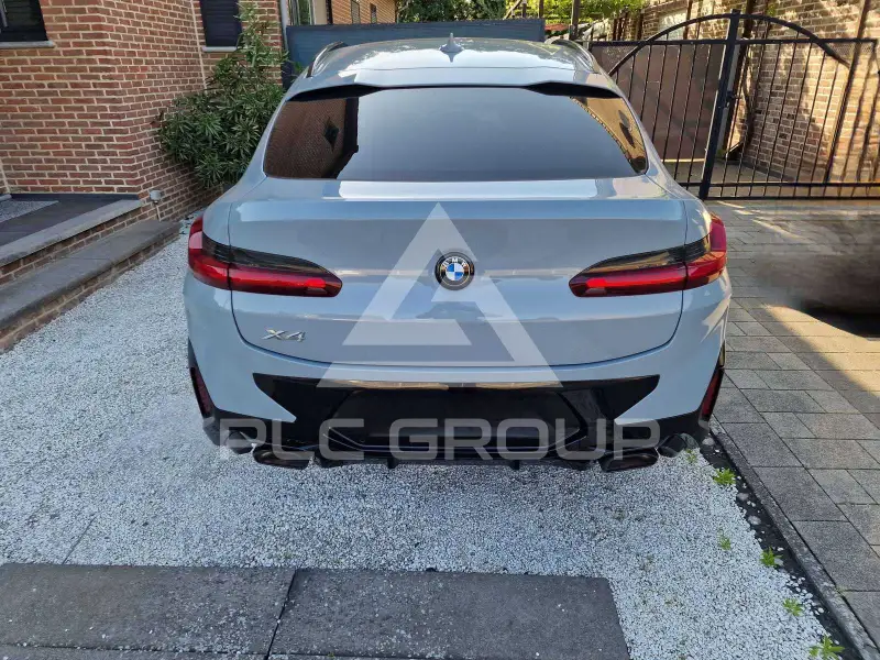 2023 BMW X4