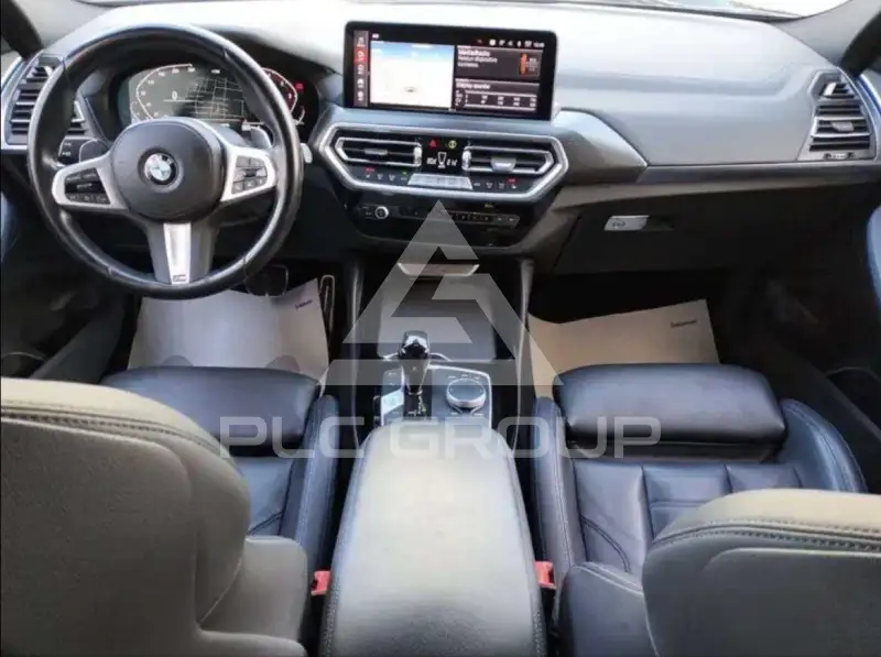 2023 BMW X4