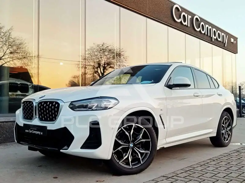2023 BMW X4