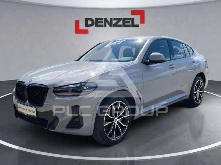 2023 BMW X4