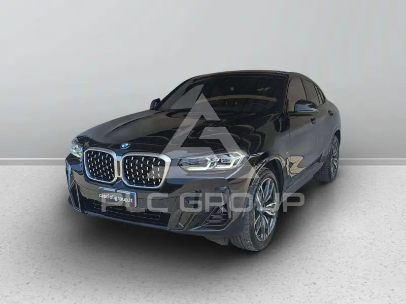 2023 BMW X4