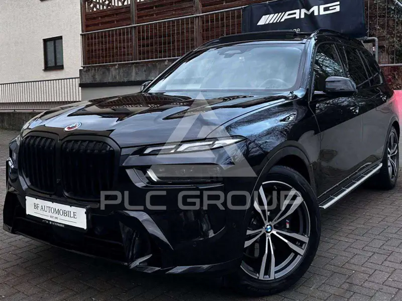 2023 BMW X7