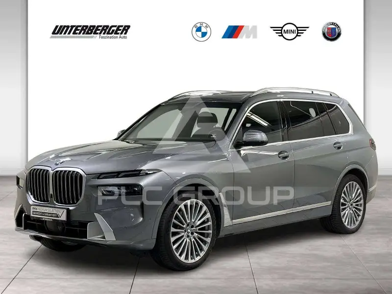 2023 BMW X7