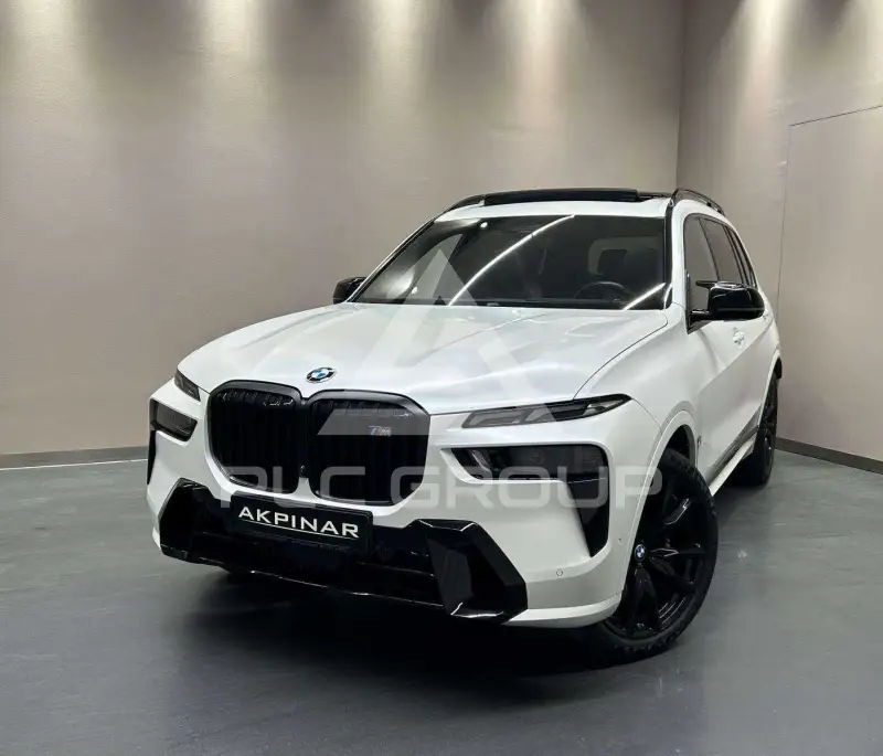 2023 BMW X7