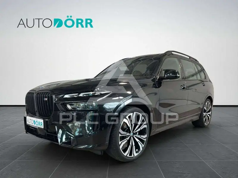 2023 BMW X7