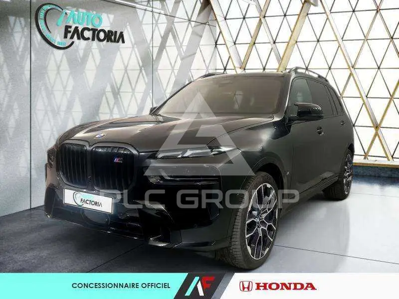 2023 BMW X7