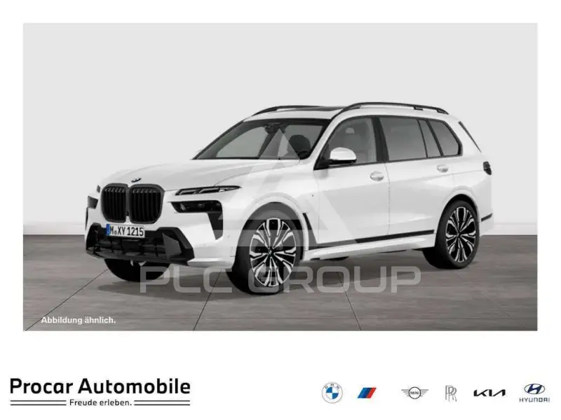2023 BMW X7