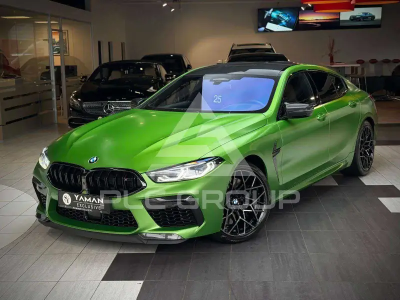 2023 BMW M8