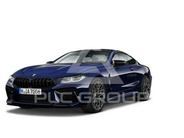 2023 BMW M8