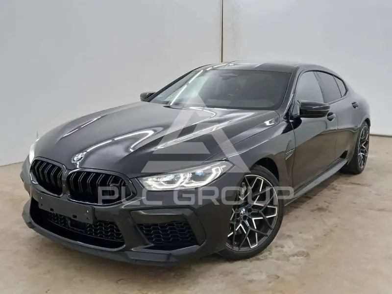 2023 BMW M8